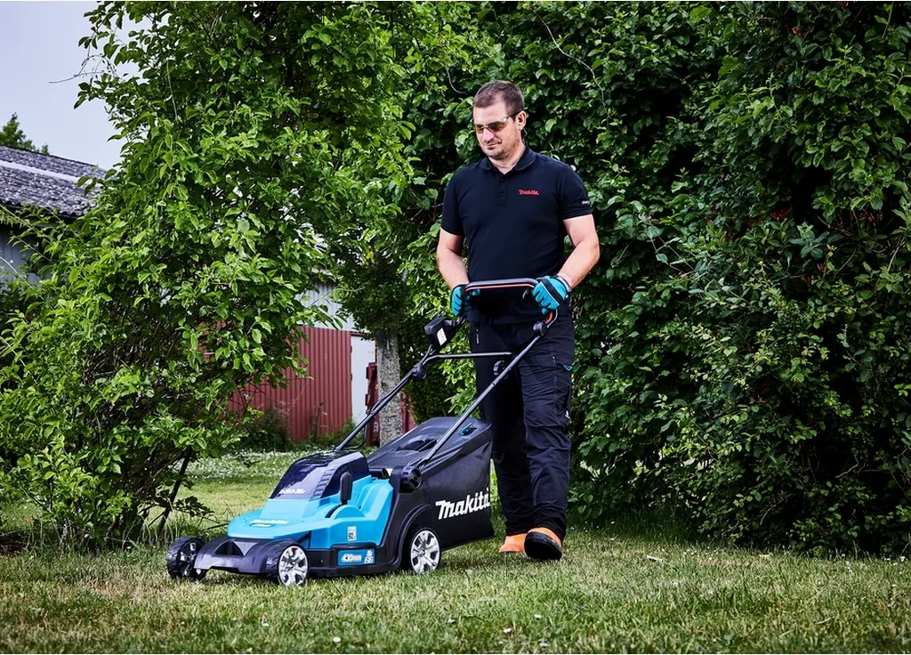 Makita 2x 18V Akku-Rasenmäher DLM432PT2 | 2x Akku 5.0 Ahmit Doppelladegerät 5 Makita 2x 18V Akku-Rasenmäher DLM432PT2 | 2x Akku 5.0 Ahmit Doppelladegerät – Bild 3