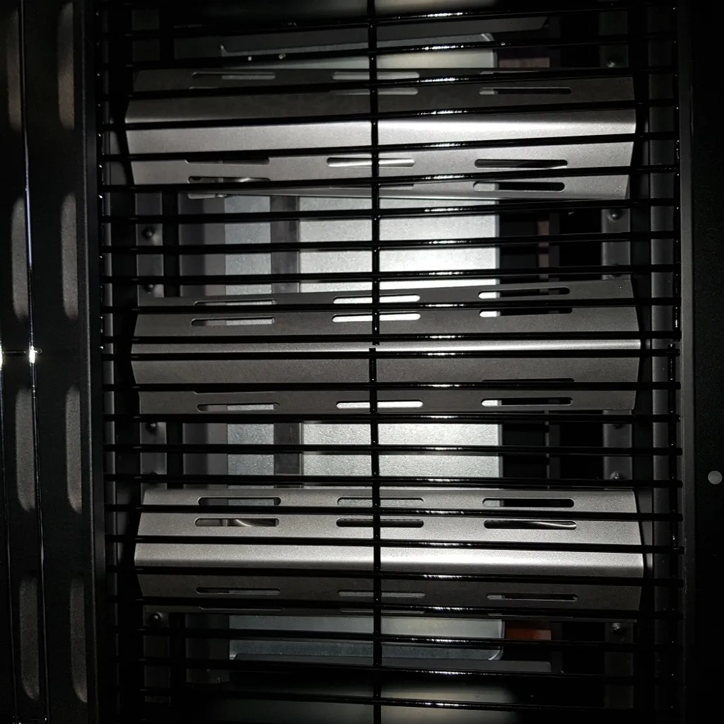 Outtrade Gasbarbecue IOWA BBQ Standgrill Grillwagen Gasgrill Mit 3 Brennern 9 KW 6 Outtrade Gasbarbecue IOWA BBQ Standgrill Grillwagen Gasgrill Mit 3 Brennern 9 KW – Bild 4