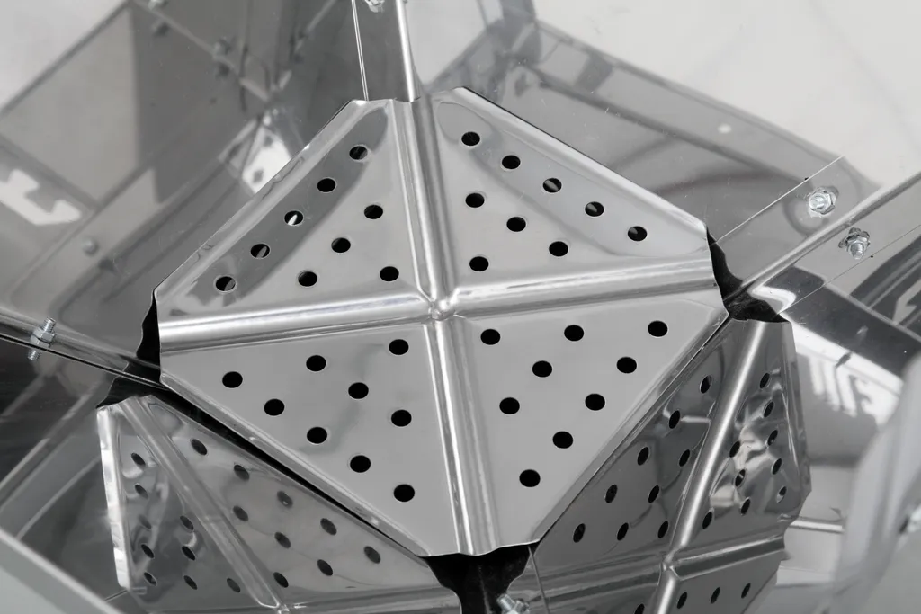 Tepro Edelstahl-Trichtergrill "Vista", Windschutz, Feuerwanne, Holzkohlegrill; 1066 10 Tepro Edelstahl-Trichtergrill "Vista", Windschutz, Feuerwanne, Holzkohlegrill; 1066 – Bild 8