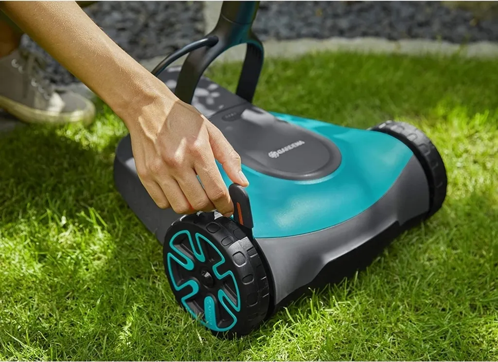 Gardena 18V Akku-Rasenmäher HandyMower 22/18V P4A Solo | 14620-55 13 Gardena 18V Akku-Rasenmäher HandyMower 22/18V P4A Solo | 14620-55 – Bild 11