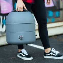 TAINO Grill-to-Go Portabler Gasgrill Campinggrill Kugelgrill Grau -Günstiges Laube Lust Geschäft 58f1f3afeab0a9e95146625c003682d3