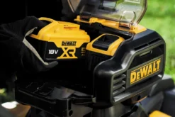 DeWALT Akku-Rasenmäher DCMWSP564N-XJ, 55L Fangkorb, 53 Cm Mit Radantrieb, Wenig Lärm - Keine Abgase, 2x 18V -Günstiges Laube Lust Geschäft 59e73b3681208423eedf87cde38b60aa