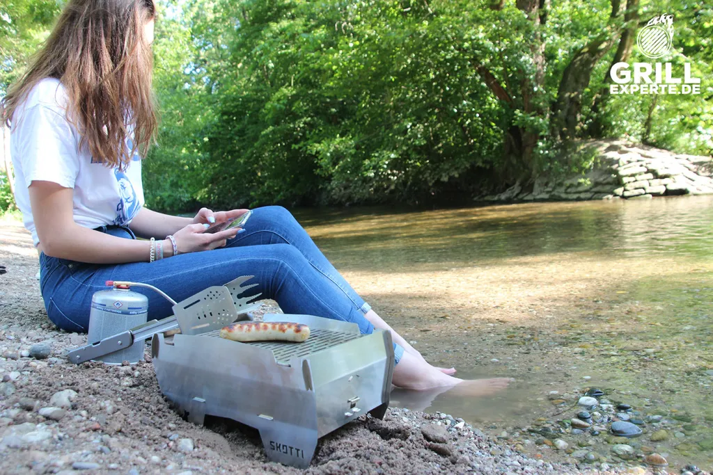 SKOTTI Gasgrill + 4 X 500g Kartusche In SET - Ready-to-go #grill.einfach.überall - Edelstahl 14 SKOTTI Gasgrill + 4 X 500g Kartusche In SET - Ready-to-go #grill.einfach.überall - Edelstahl – Bild 12