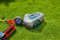 GARDENA Mähroboter SILENO Minimo 250 M² 15201-20 -Günstiges Laube Lust Geschäft 76c7f311bd55855ae335c8faede92e82