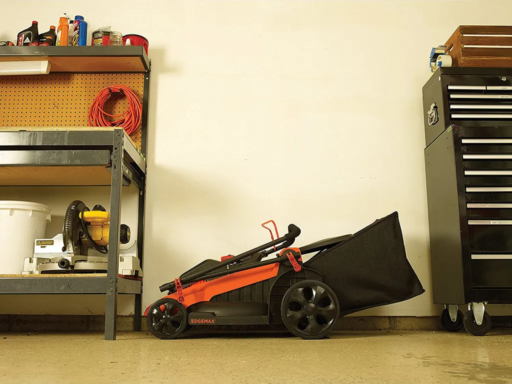 Black & Decker LM2000 - Rasenmäher Mit Radantrieb - 48 Cm - 3,8 Cm - 10 Cm - 800 M² - Rotorblätter 10 Black & Decker LM2000 - Rasenmäher Mit Radantrieb - 48 Cm - 3,8 Cm - 10 Cm - 800 M² - Rotorblätter – Bild 8