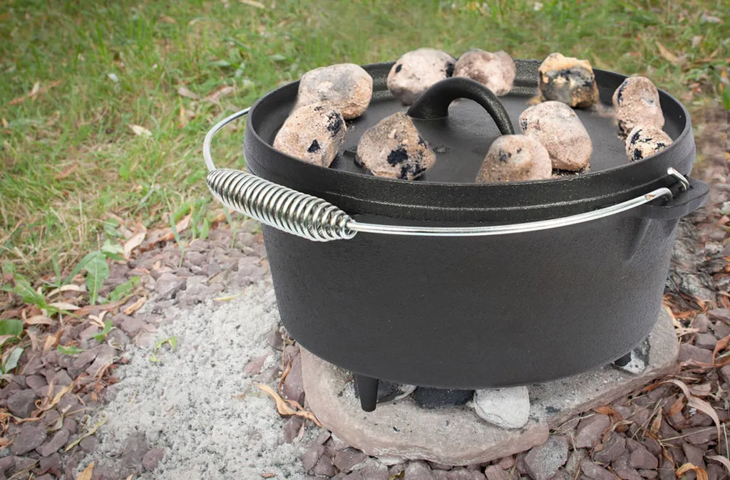 El Fuego Dutch Oven Schwarz Kasan Gusseisen Mit Deckelheber 8,46 Liter (AY463) 5 El Fuego Dutch Oven Schwarz Kasan Gusseisen Mit Deckelheber 8,46 Liter (AY463) – Bild 3
