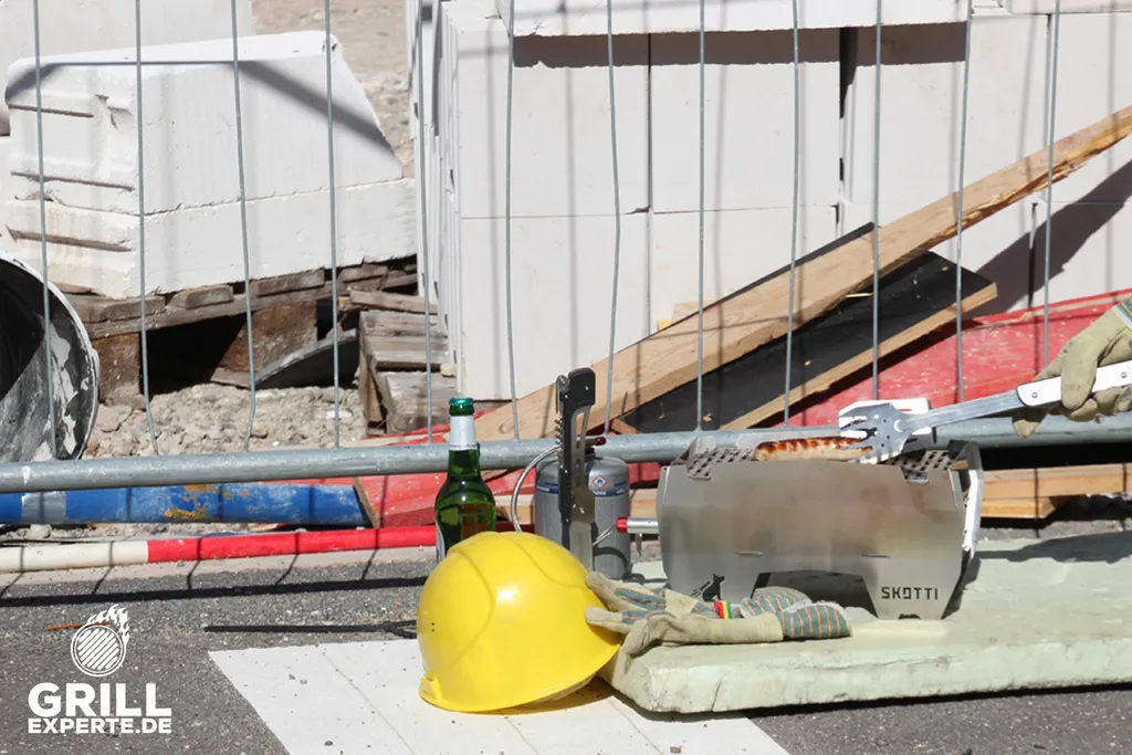 SKOTTI Gasgrill + 4 X 500g Kartusche In SET - Ready-to-go #grill.einfach.überall - Edelstahl 15 SKOTTI Gasgrill + 4 X 500g Kartusche In SET - Ready-to-go #grill.einfach.überall - Edelstahl – Bild 13