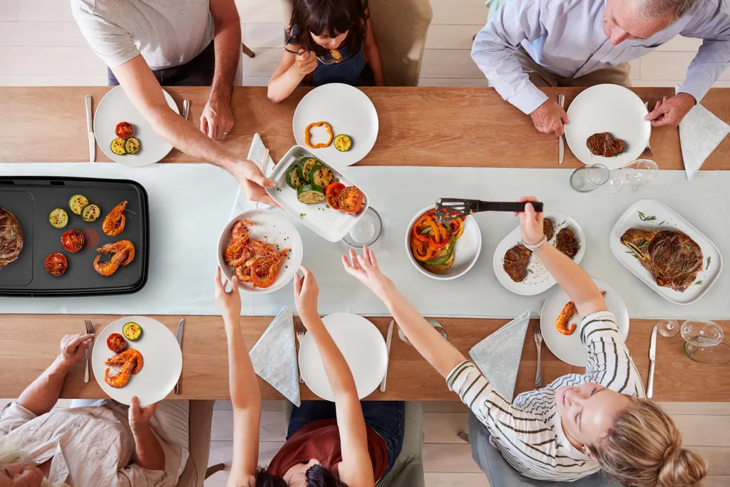 Tefal Tischgrill BBQ Booster CB6418 - Mit Boost-Zone Für Kraftvolles Grillen Und Anbraten 4 Tefal Tischgrill BBQ Booster CB6418 - Mit Boost-Zone Für Kraftvolles Grillen Und Anbraten – Bild 2