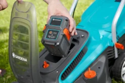 GARDENA Akku-Rasenmäher PowerMax Li-40/32 Ready-To-Use Set 05033-20 -Günstiges Laube Lust Geschäft d32cab5a0dfe83c015b6981455ae496b