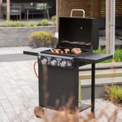 Outtrade Gasbarbecue IOWA BBQ Standgrill Grillwagen Gasgrill Mit 3 Brennern 9 KW 9 Outtrade Gasbarbecue IOWA BBQ Standgrill Grillwagen Gasgrill Mit 3 Brennern 9 KW -Günstiges Laube Lust Geschäft e861dd1f793e037693f4786d7929c7c0