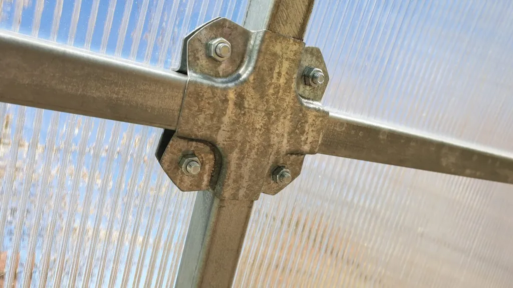 Gewächshaus KLASIKA TUBE 3x6m Mit Fundamenten Und 4mm Polycarbonat; 14 Gewächshaus KLASIKA TUBE 3x6m Mit Fundamenten Und 4mm Polycarbonat; – Bild 12